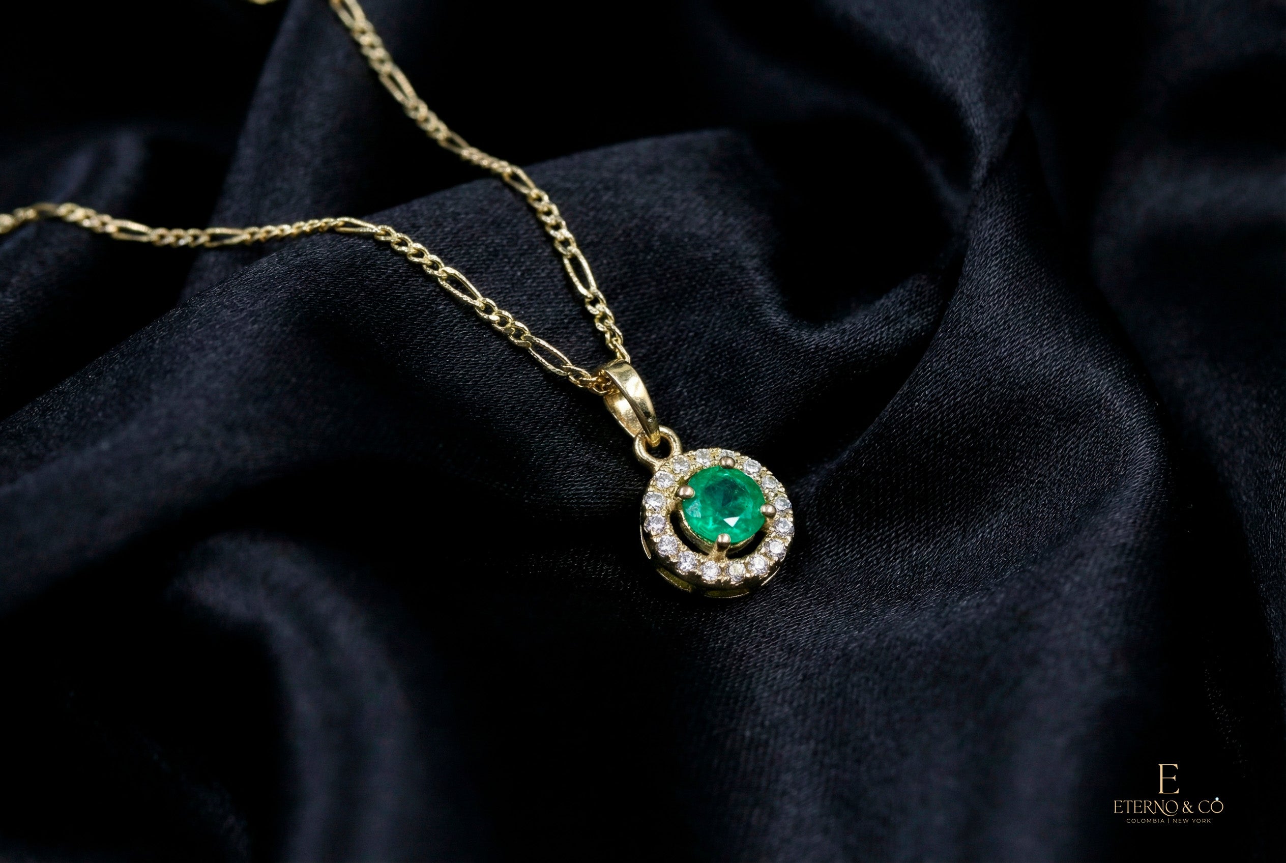 ROUND EMERALD PENDANT W- CZ GLD-07