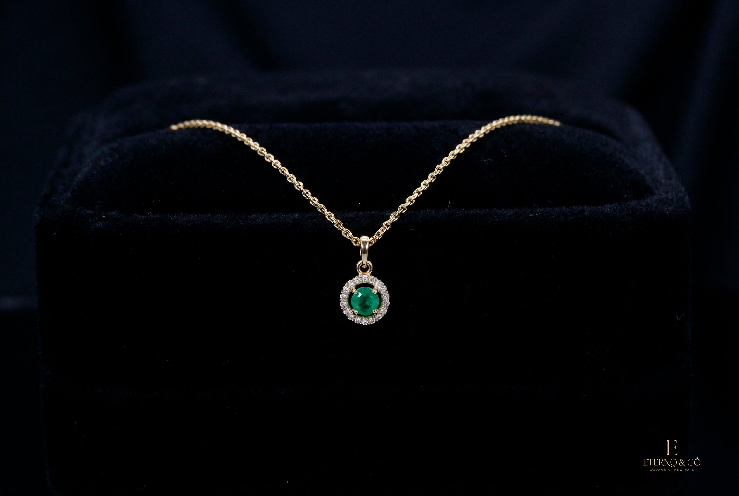 ROUND EMERALD PENDANT W- CZ GLD-07