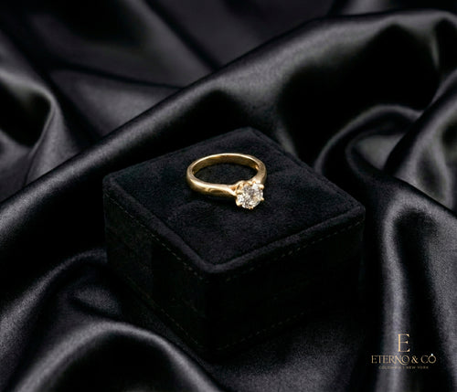 ANILLO DE ORO DIAMANTE