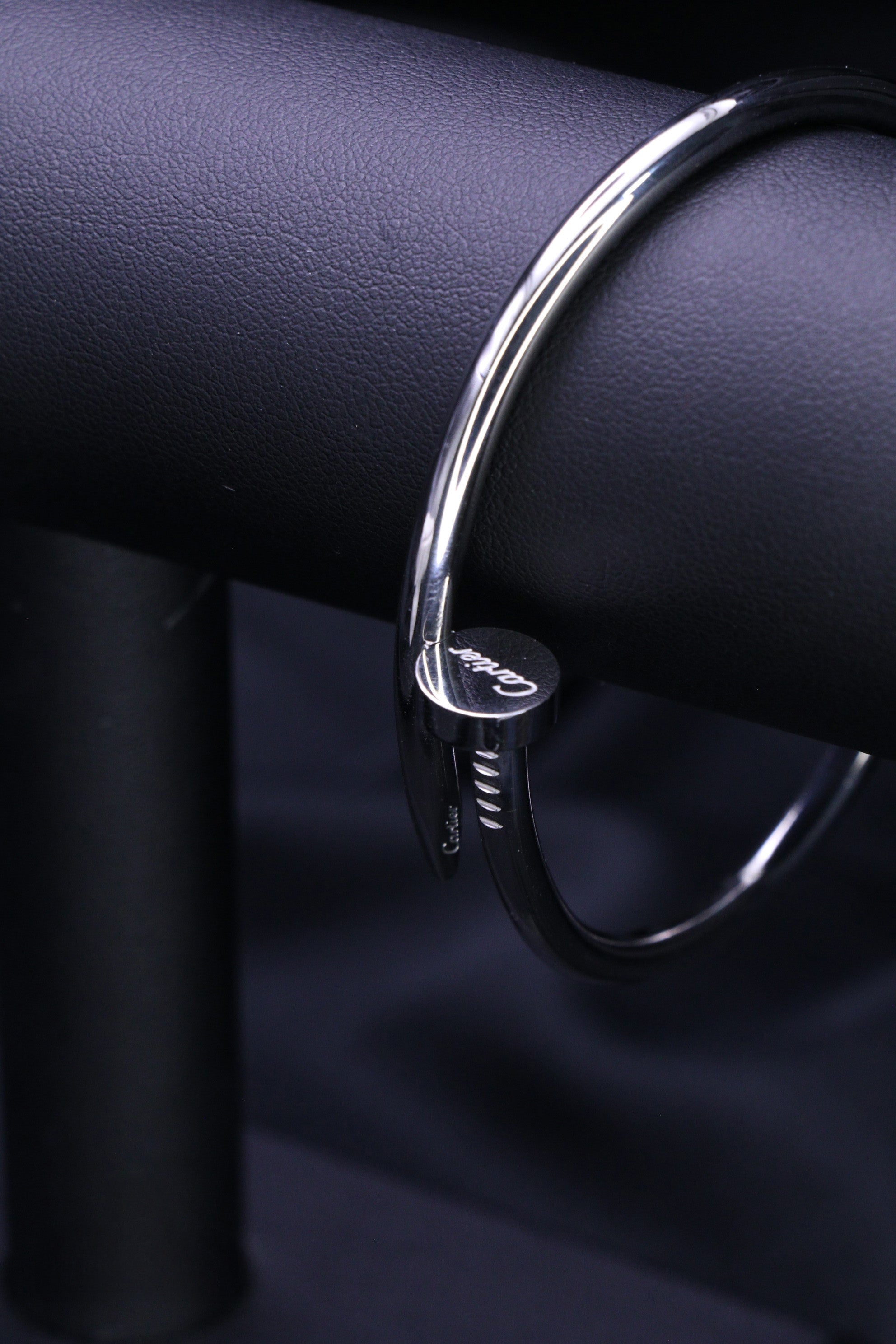 NAIL BRACELET – THICK SIL-27