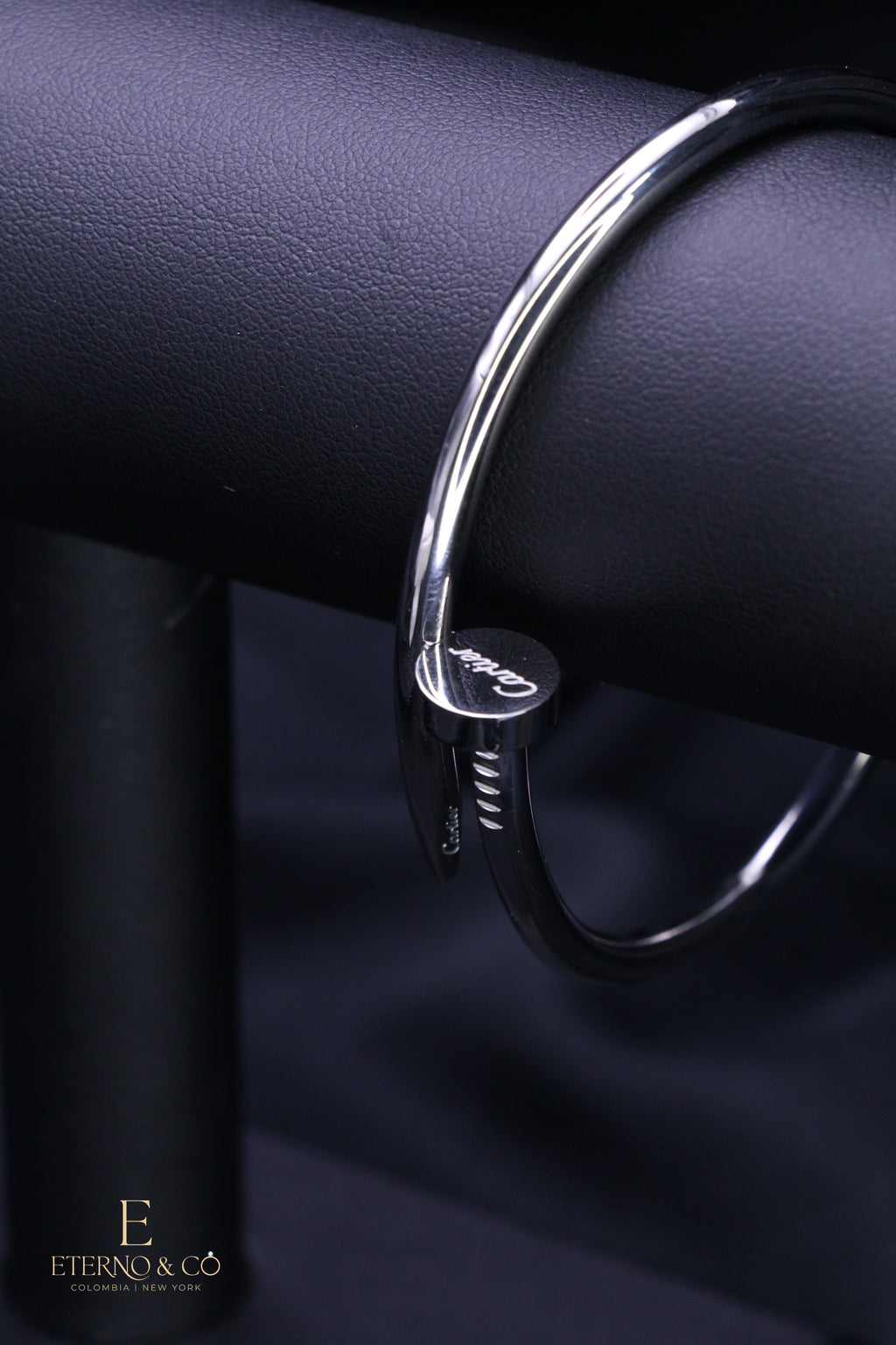 NAIL BRACELET – THICK SIL-27