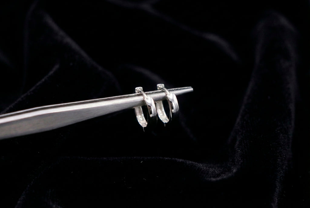 Classic Mini Silver Huggie Hoops