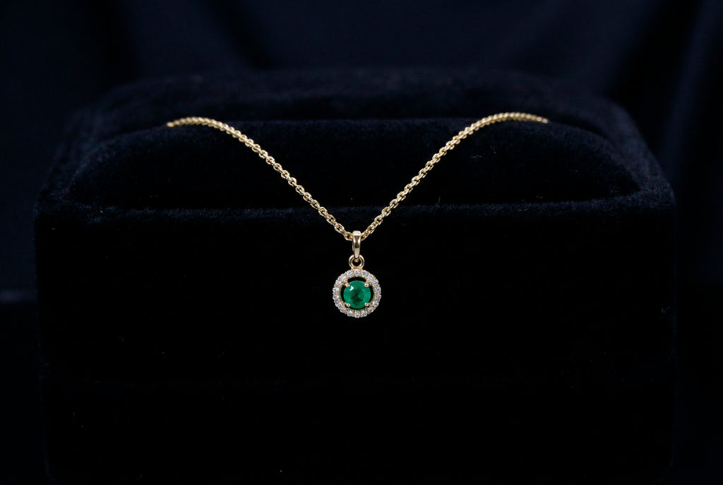 ROUND EMERALD PENDANT W/CZ