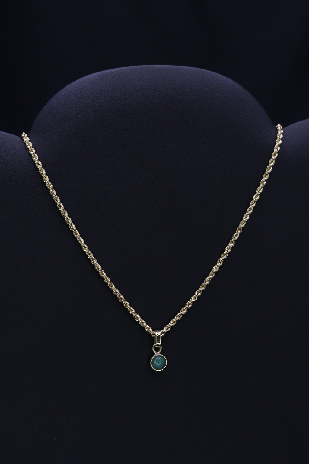 CAUCHON PENDANTS COLLECTION