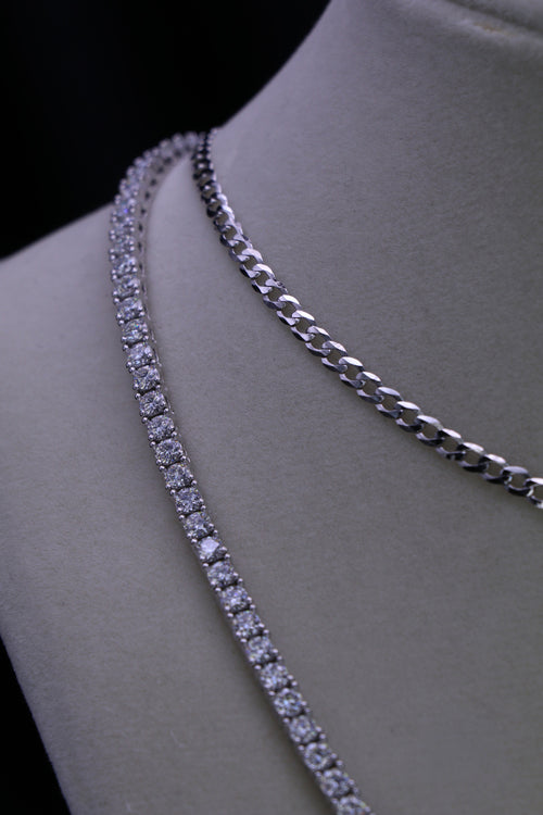 CADENA DE PLATA Y DIAMANTES (PENDIENTE N )
