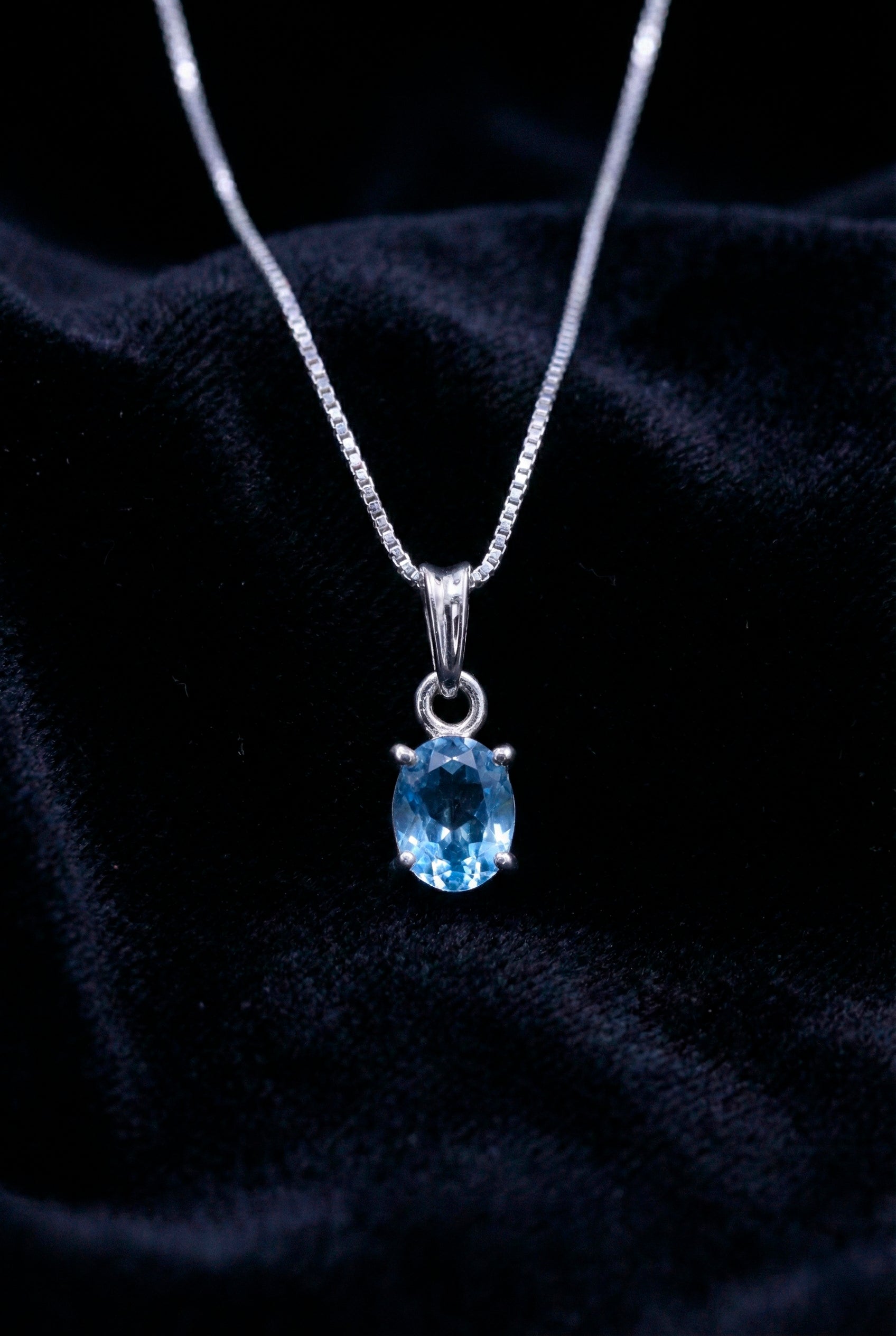 Blue Topaz pendant